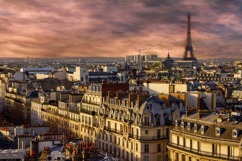 paris travel guide  